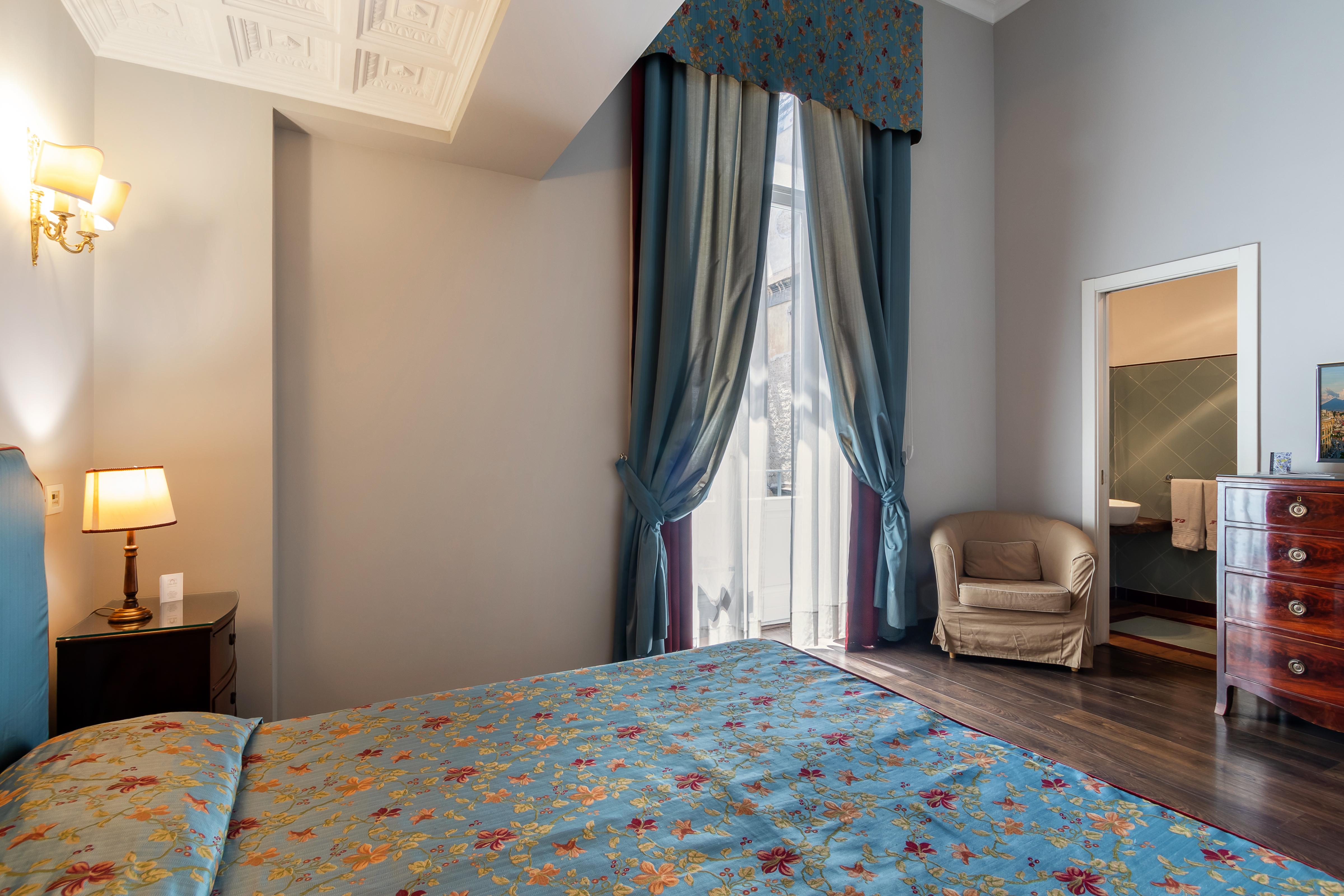 Decumani Hotel De Charme Napoli Esterno foto