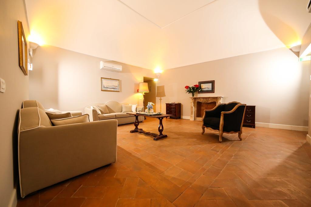 Decumani Hotel De Charme Napoli Esterno foto